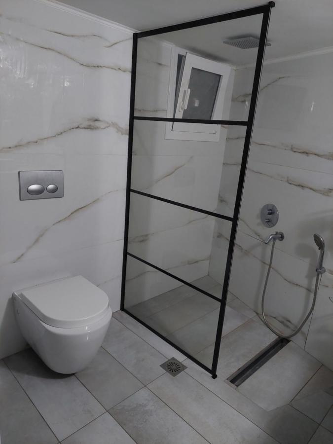 Penthouse Apartment In Chania Heart Chrissi Akti Chania Exterior foto